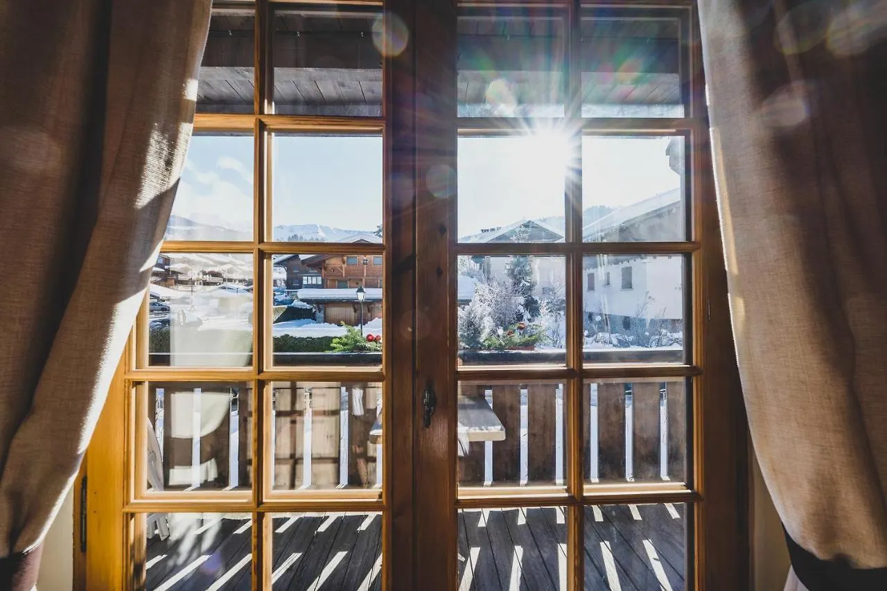 Hotel La Grange D'Arly Megève Frankrijk